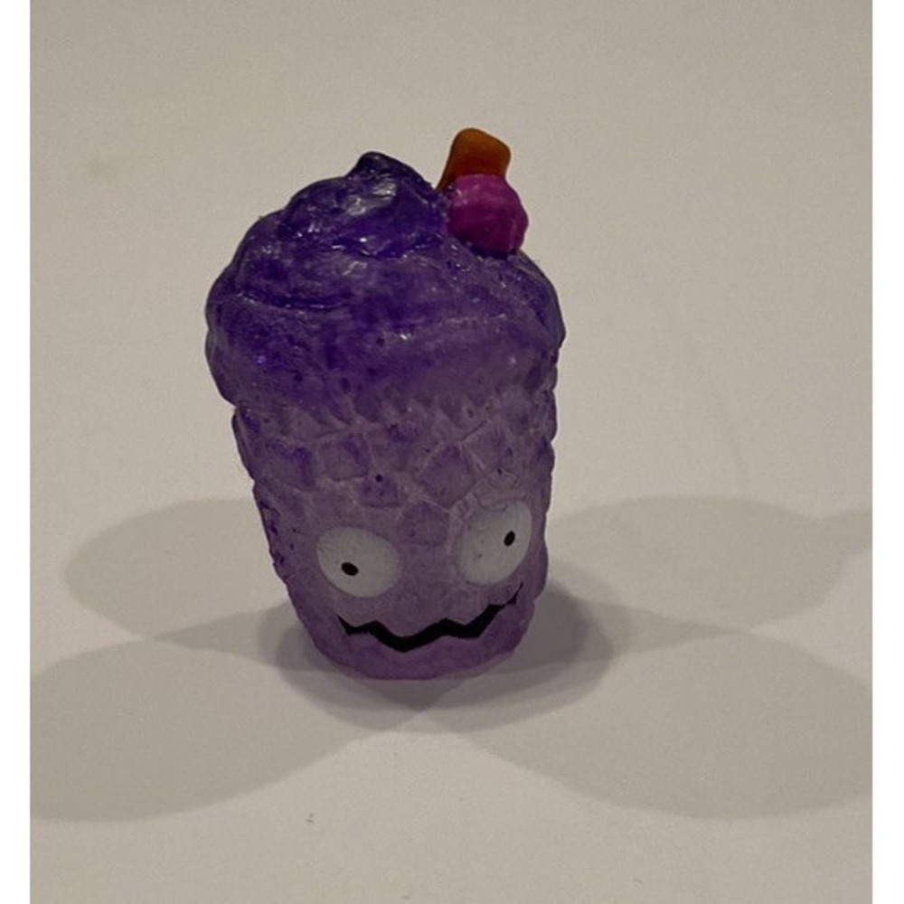 Grossery Gang Exclusive Rotten Raspberry Moose Squishy Mushy Slushie Purple